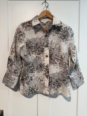 Coldwater Creek Neutral Tone Floral Button-Front Shirt Sz PM EUC